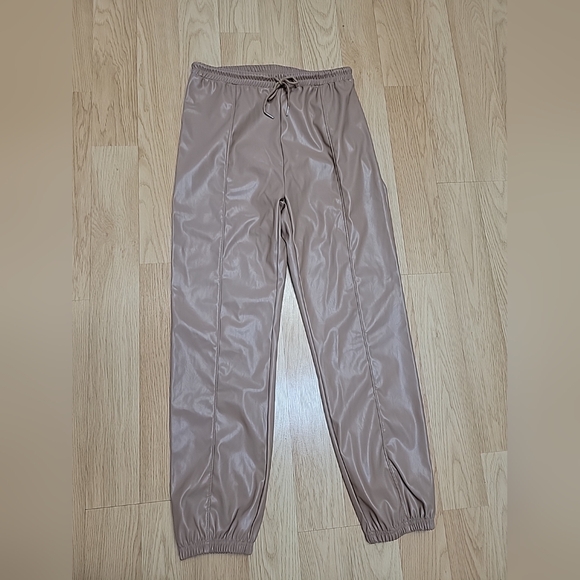 Unbranded Faux Leather Pant Stretch beige Elastic Ankle - Picture 3 of 10